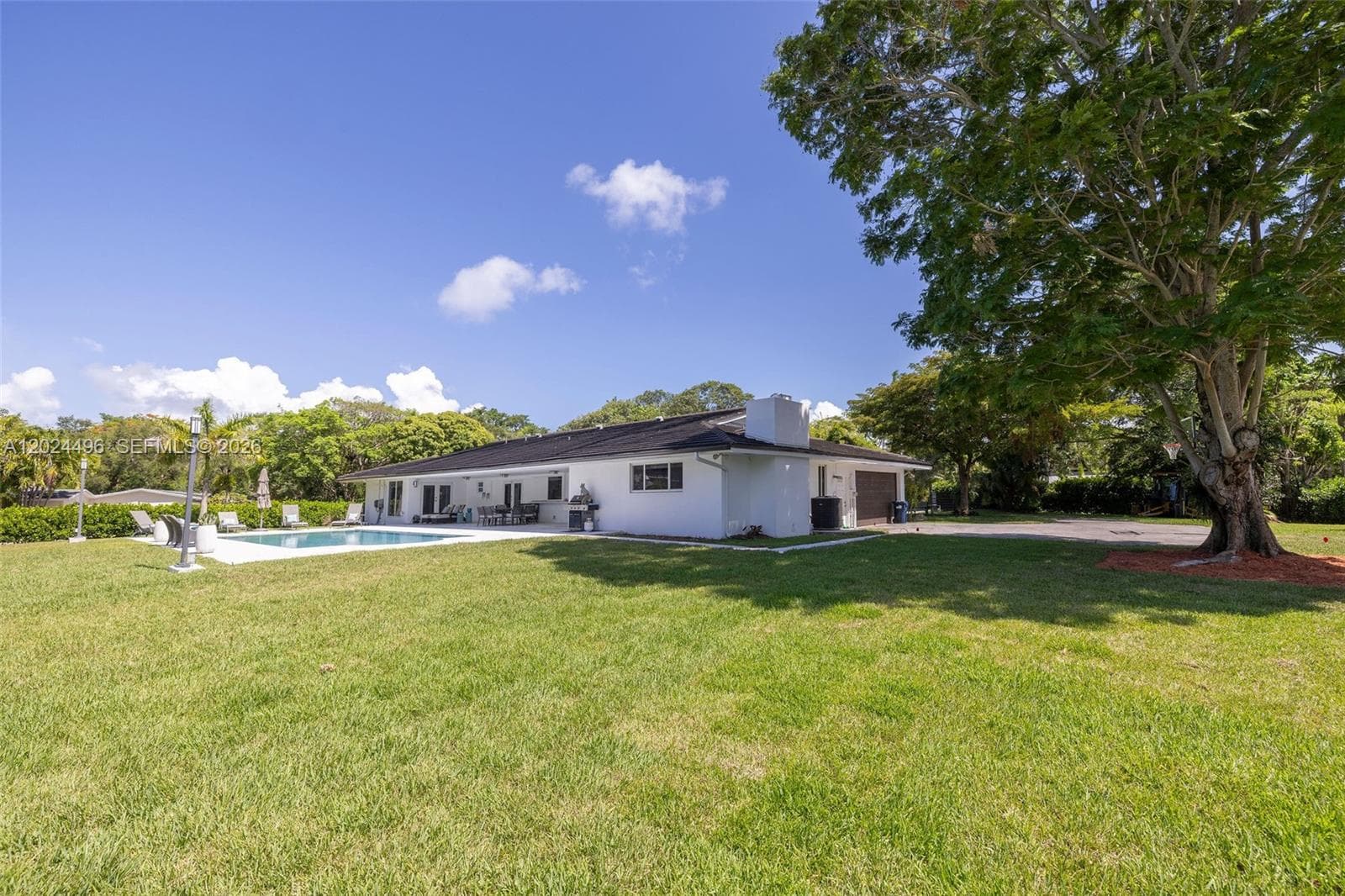 6875 N Cartee Rd, Palmetto Bay FL 33158 — 38