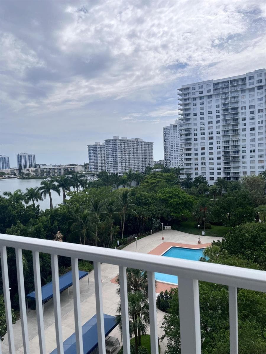 2851 NE 183rd Street, Aventura FL 33160 — 3