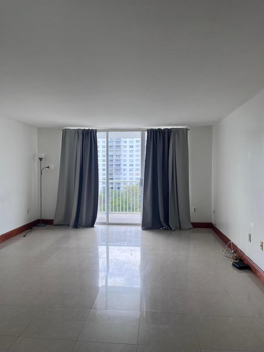 2851 NE 183rd Street, Aventura FL 33160 — 5