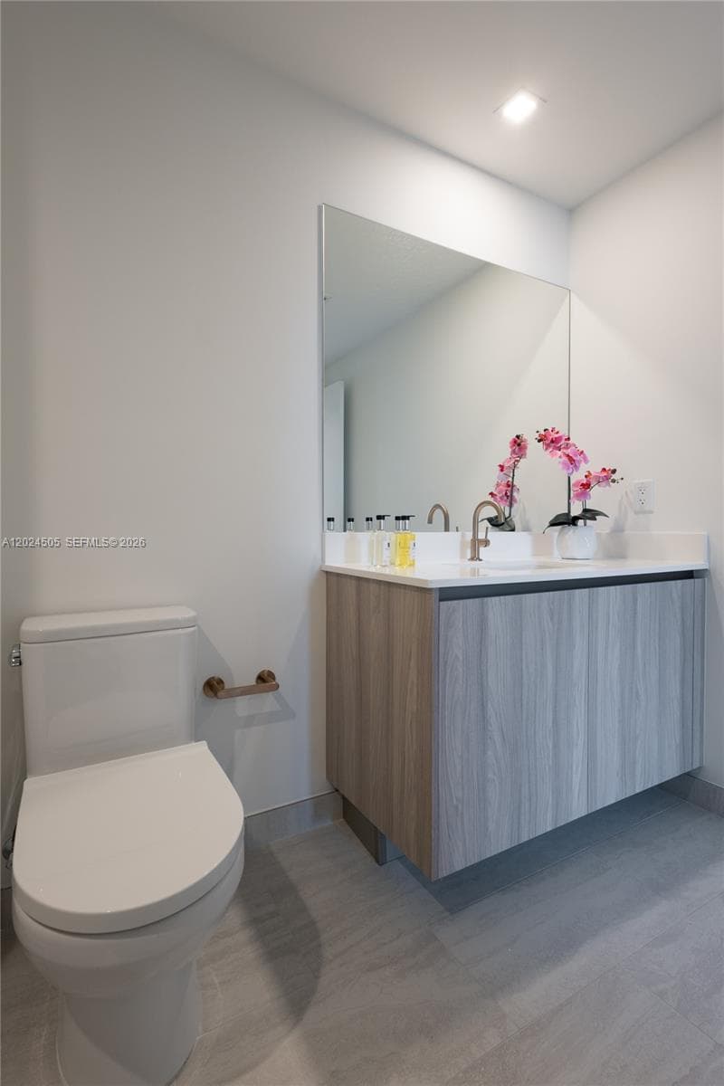 77 SE 5TH STREET # 2602, Miami FL 33131 — 22