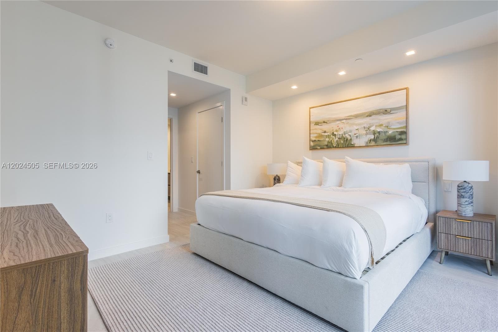 77 SE 5TH STREET # 2602, Miami FL 33131 — 9