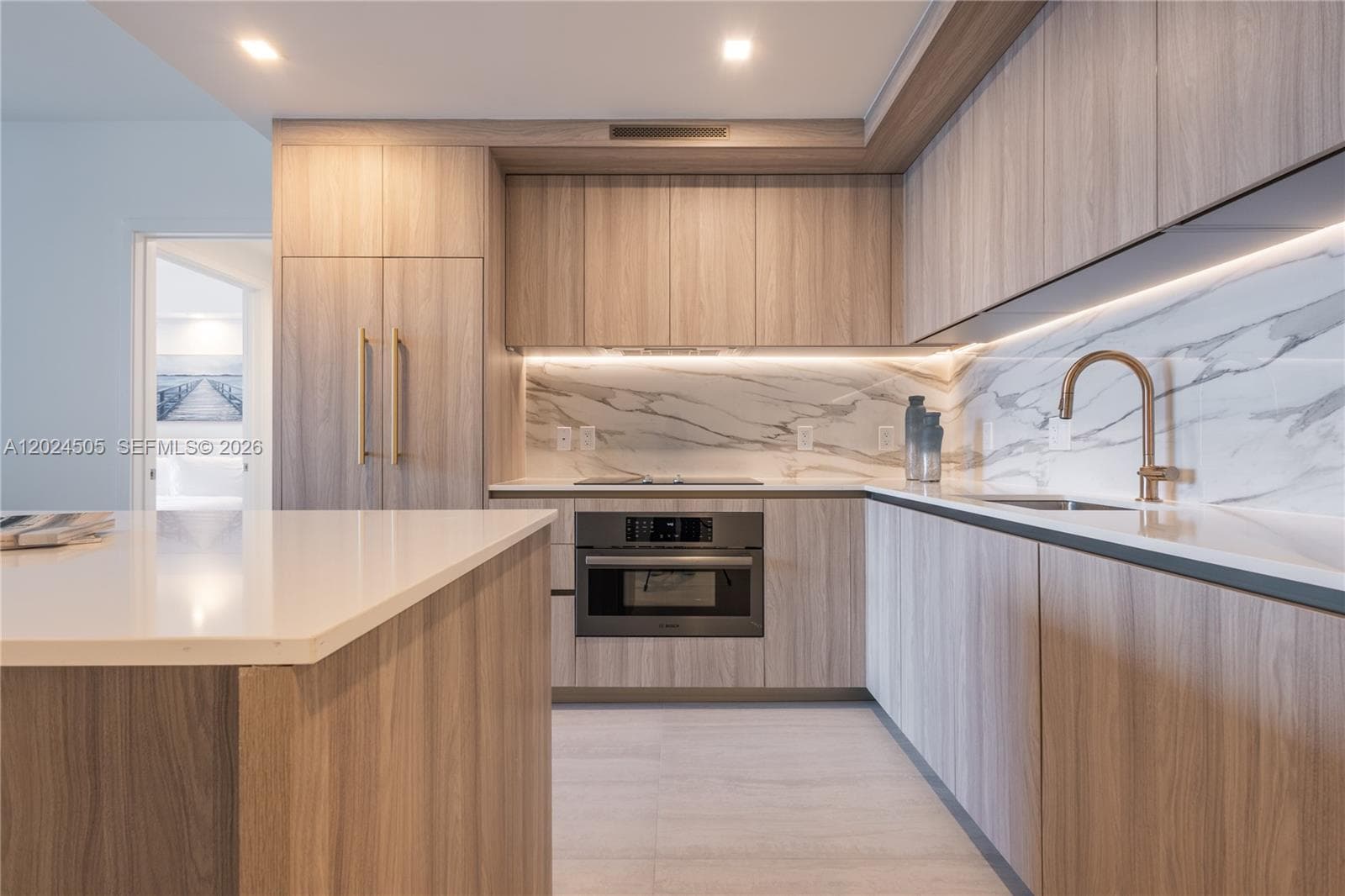 77 SE 5TH STREET # 2602, Miami FL 33131 — 30