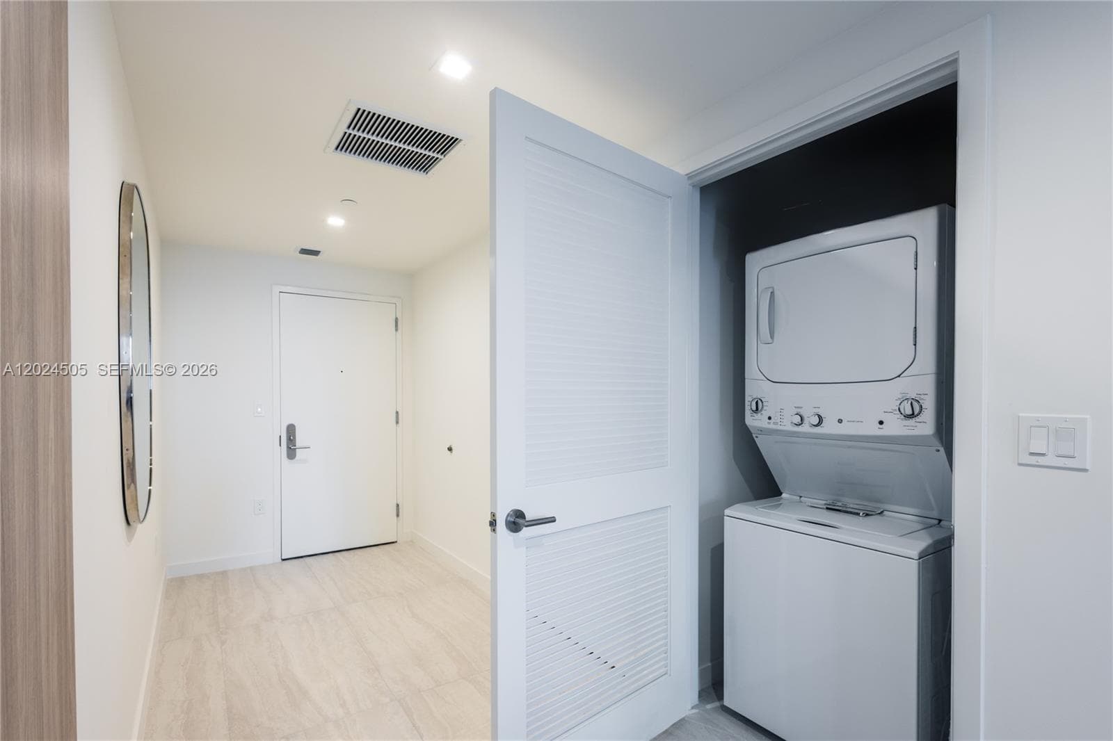 77 SE 5TH STREET # 2602, Miami FL 33131 — 34