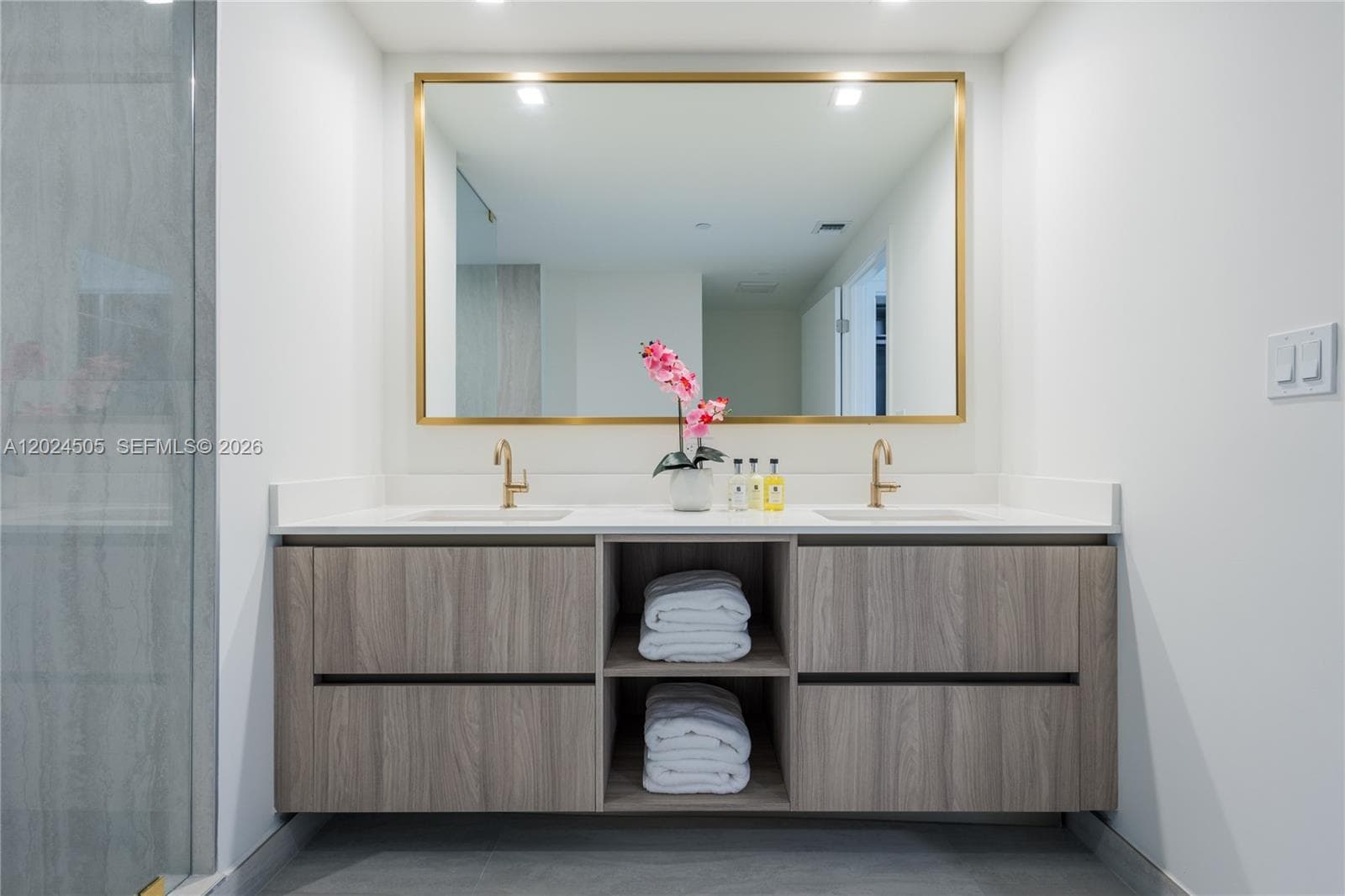 77 SE 5TH STREET # 2602, Miami FL 33131 — 14