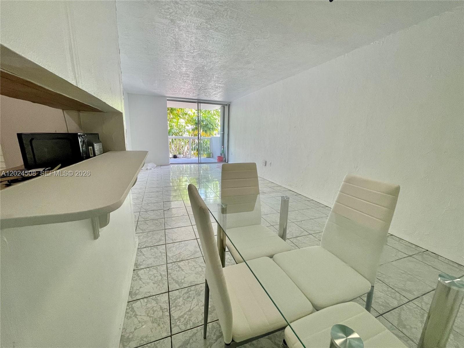 1670 Bay Rd # 2B, Miami Beach FL 33139 — 4