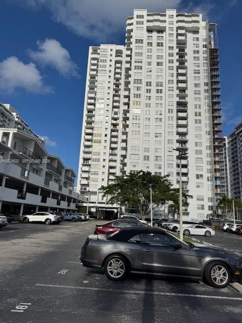 2750 NE 183rd St # 1508, Aventura FL 33160 — 25