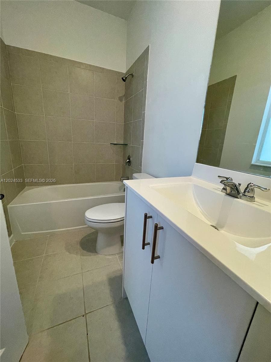 708 SE 13th Ct, Homestead FL 33034 — 15