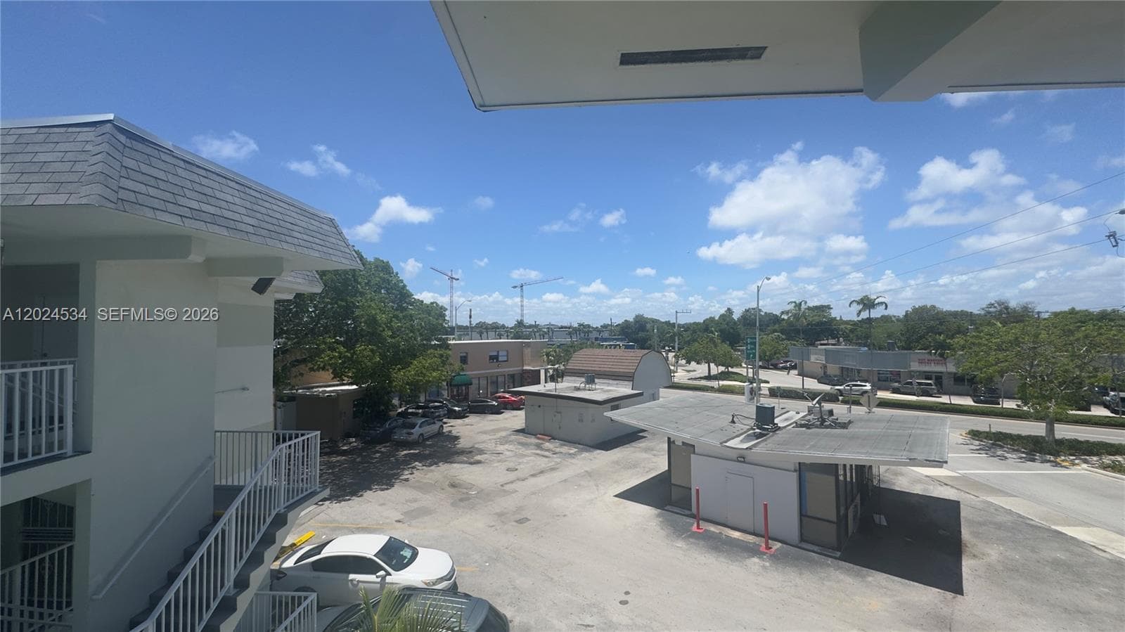 12890 NE 8th Ave # 302, North Miami FL 33161 — 15