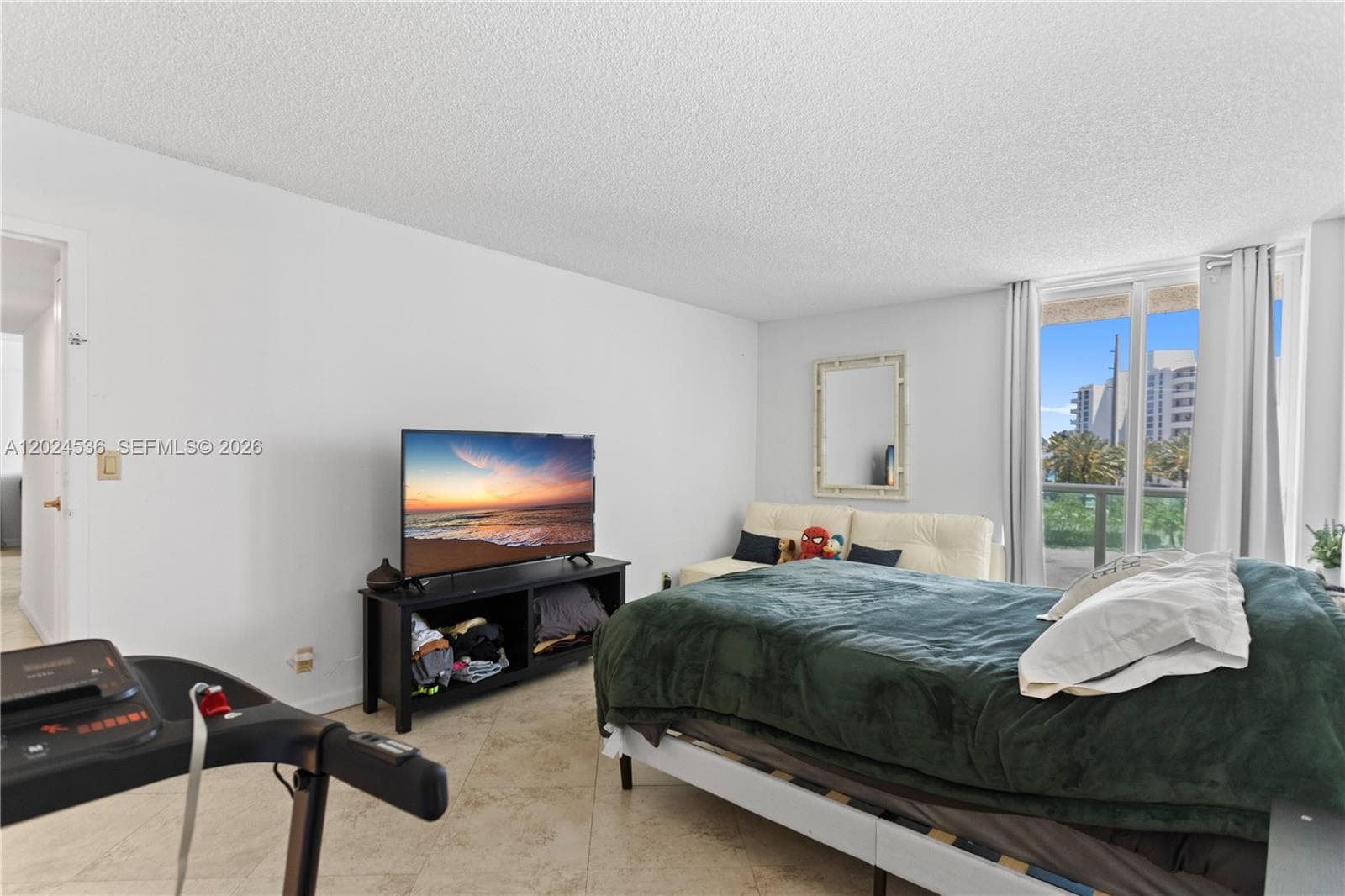 100 Bayview Dr # 307, Sunny Isles Beach FL 33160 — 17