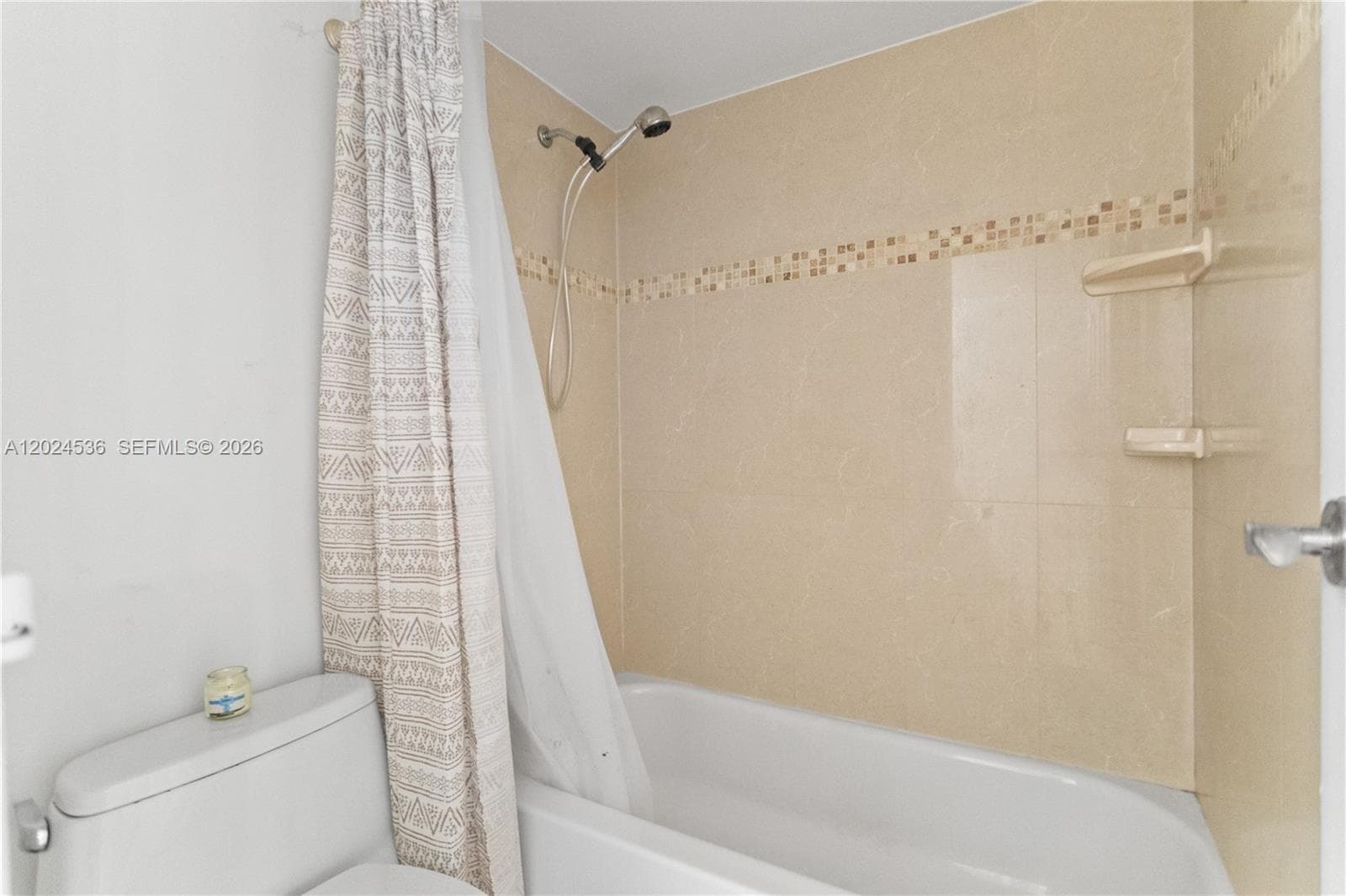 100 Bayview Dr # 307, Sunny Isles Beach FL 33160 — 21