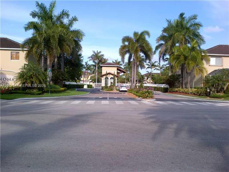5702 NW 112 CT # 5702, Doral FL 33178 — 2