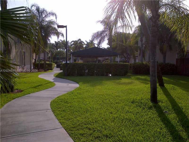 5702 NW 112 CT # 5702, Doral FL 33178 — 3