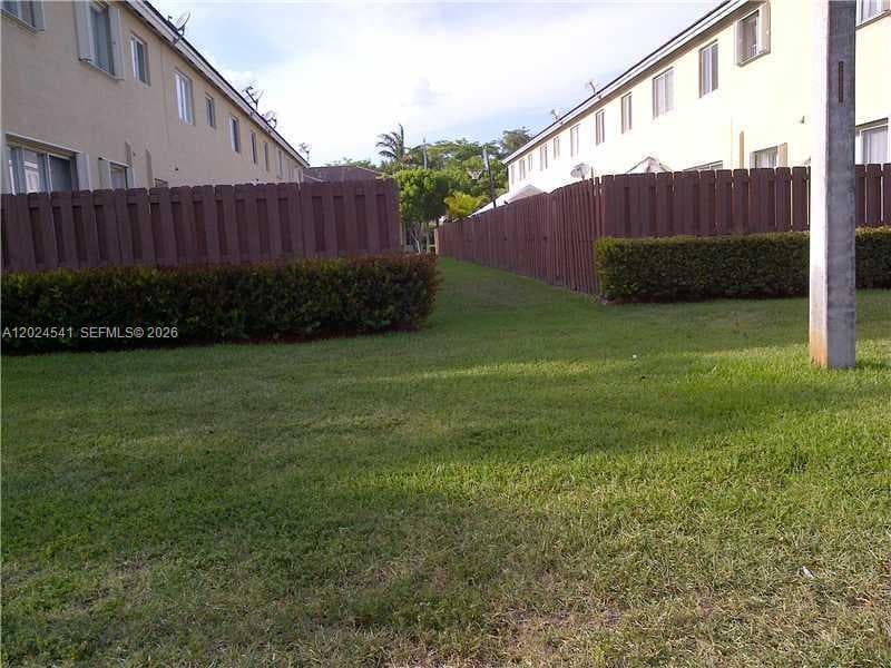 5702 NW 112 CT # 5702, Doral FL 33178 — 4