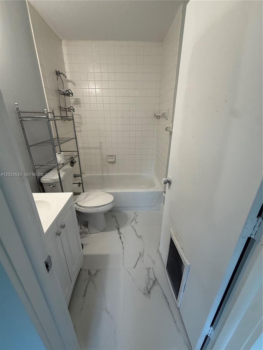 14816 SW 104th St # 89, Miami FL 33196 — 18