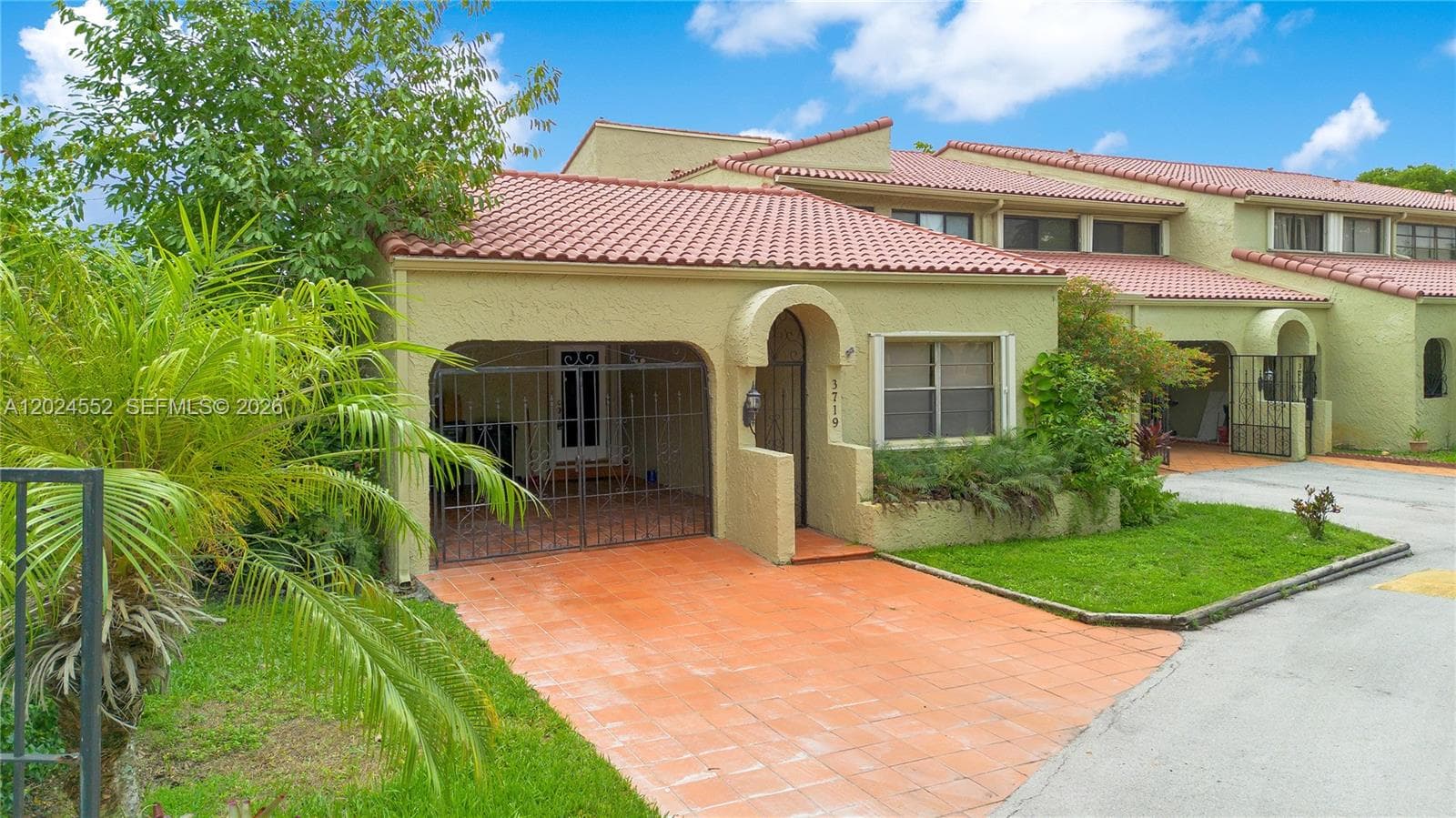 3719 Estepona Ave, Doral FL 33178 — 3