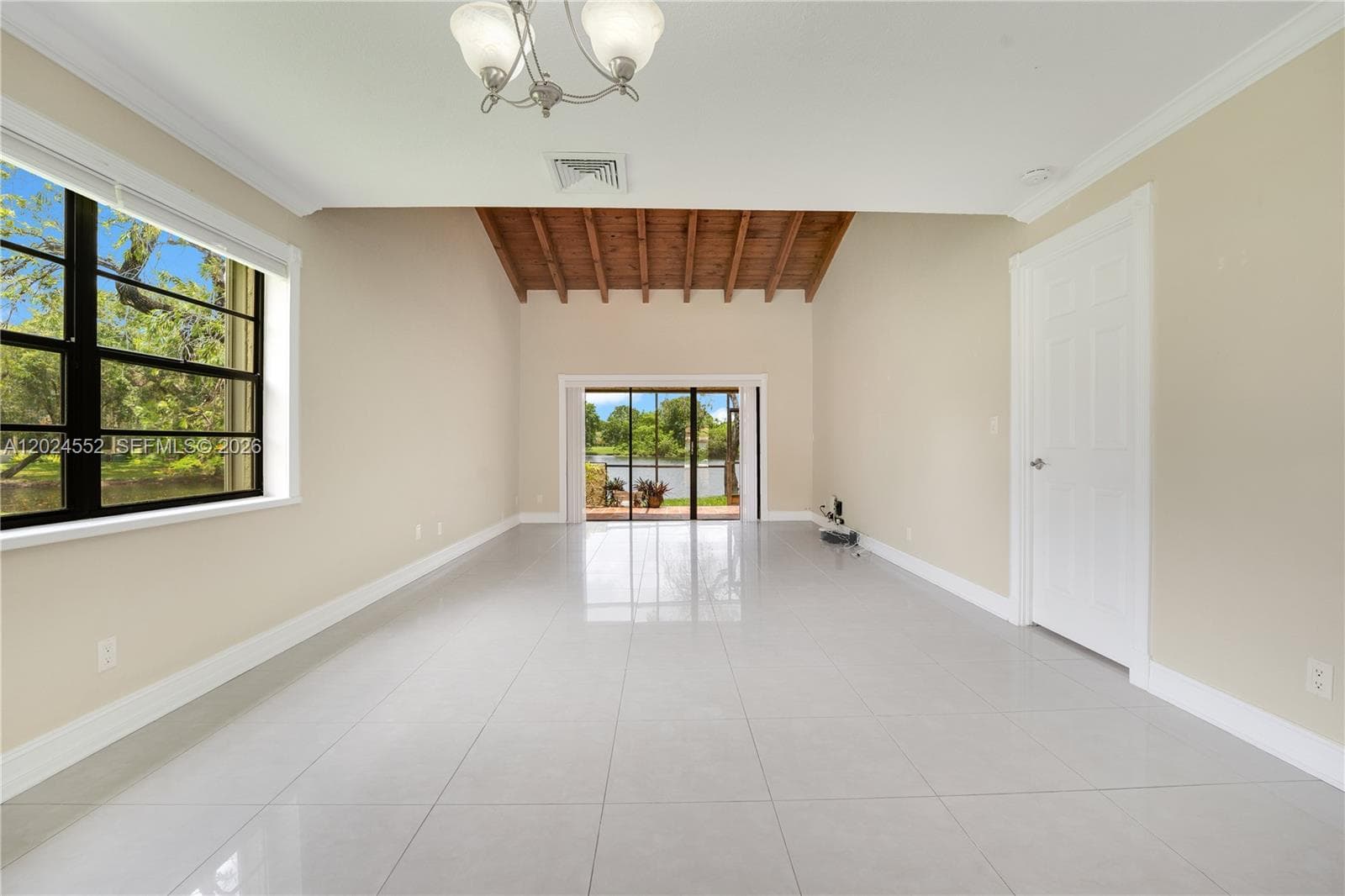 3719 Estepona Ave, Doral FL 33178 — 8