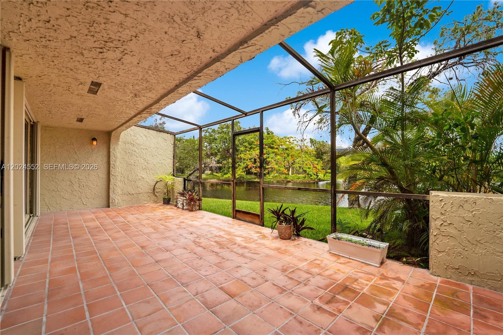 3719 Estepona Ave, Doral FL 33178 — 25