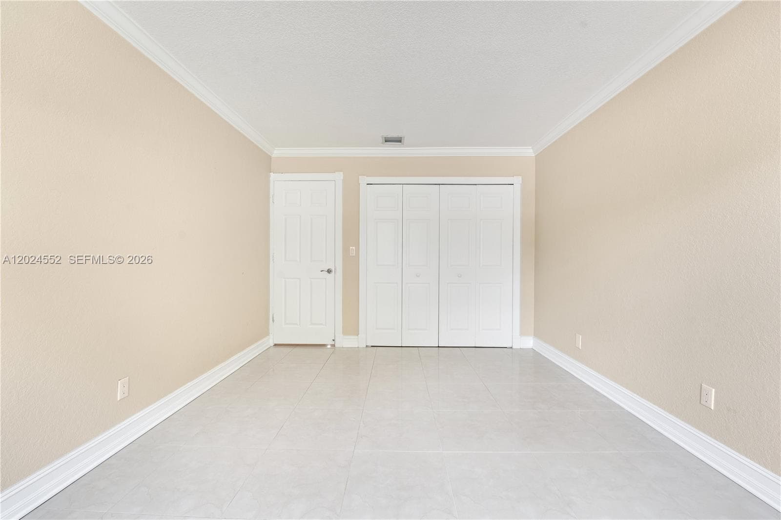 3719 Estepona Ave, Doral FL 33178 — 21