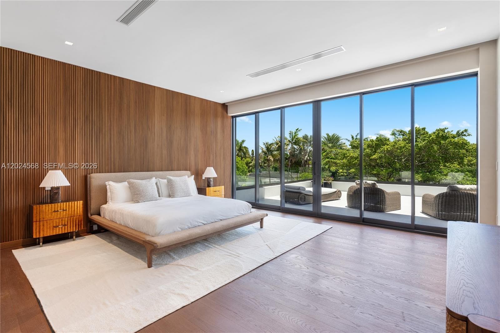 857 N Shore Dr, Miami Beach FL 33141 — 43