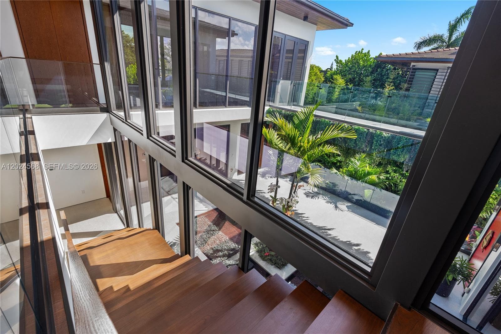 857 N Shore Dr, Miami Beach FL 33141 — 53