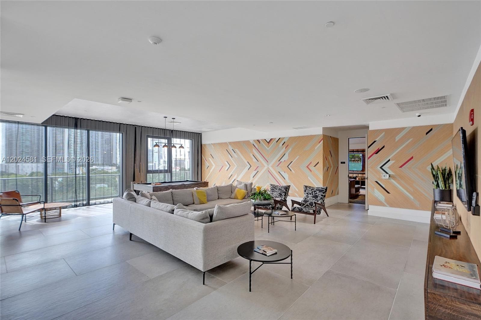 121 NE 34th St # 2310, Miami FL 33137 — 45