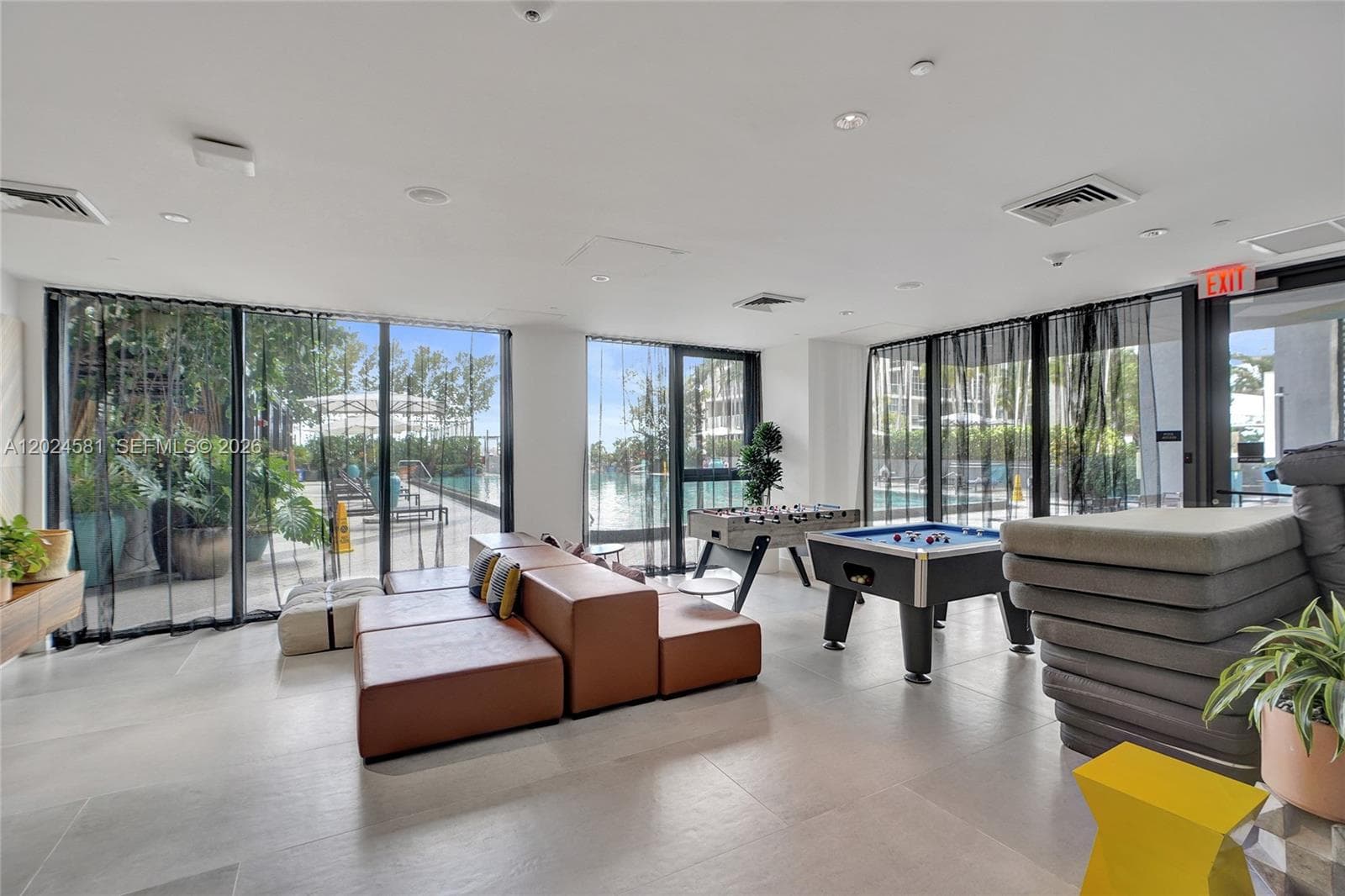 121 NE 34th St # 2310, Miami FL 33137 — 51