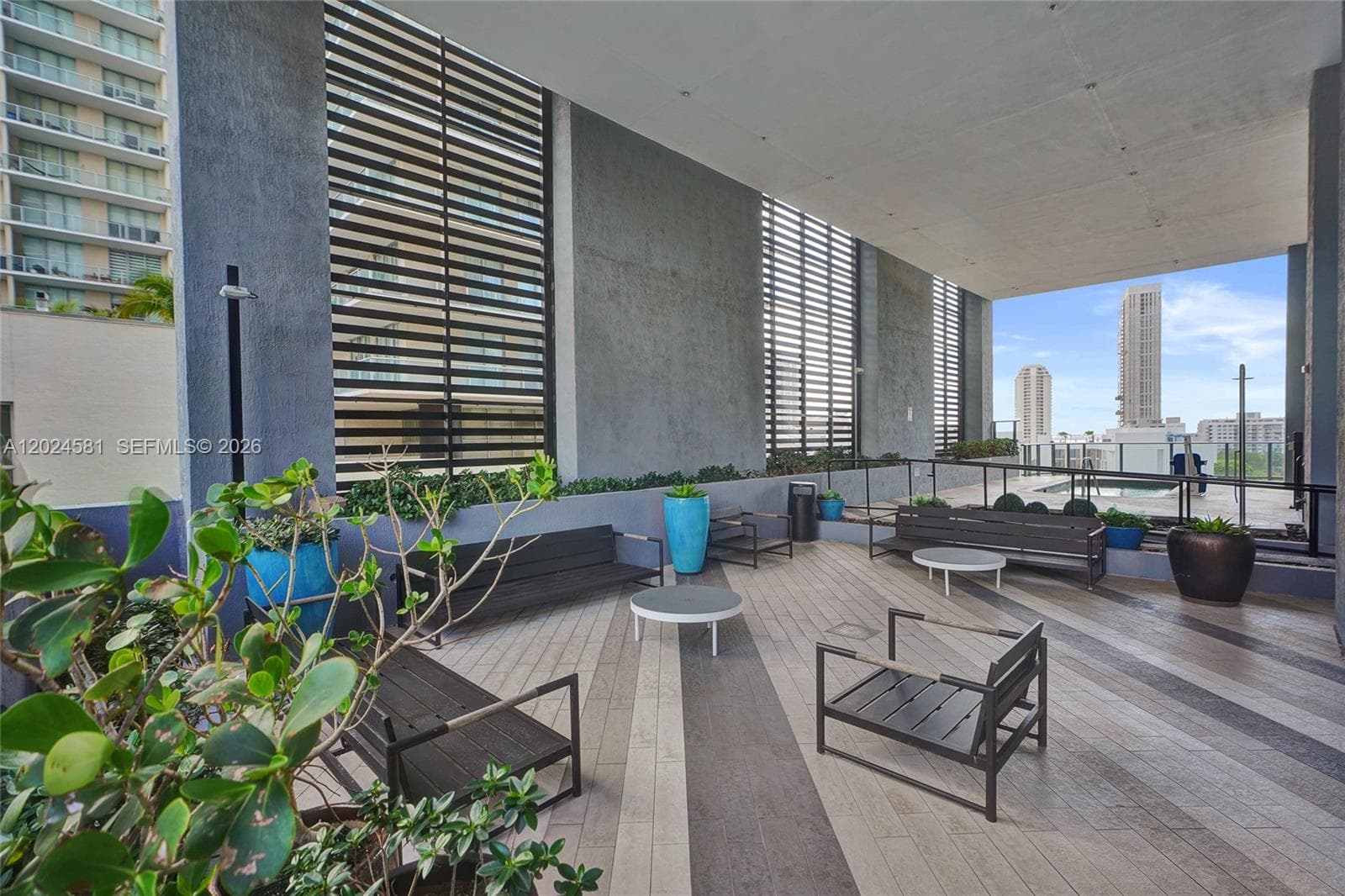 121 NE 34th St # 2310, Miami FL 33137 — 48