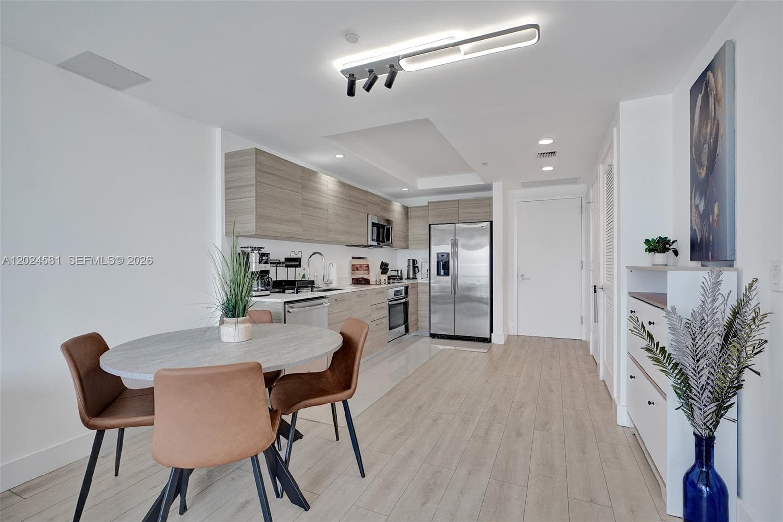 121 NE 34th St # 2310, Miami FL 33137 — 11