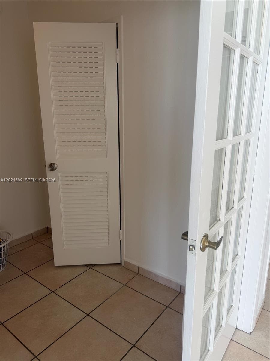 5601 COLLINS AV # 607, Miami Beach FL 33140 — 16