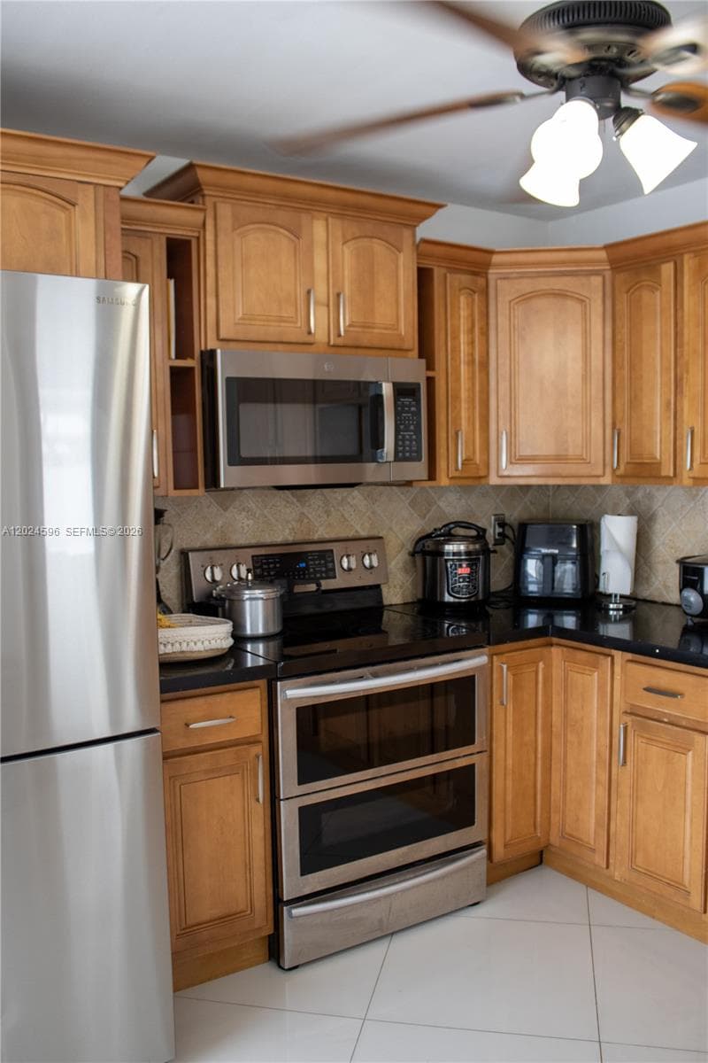 20130 SW 106th Ave, Cutler Bay FL 33189 — 19