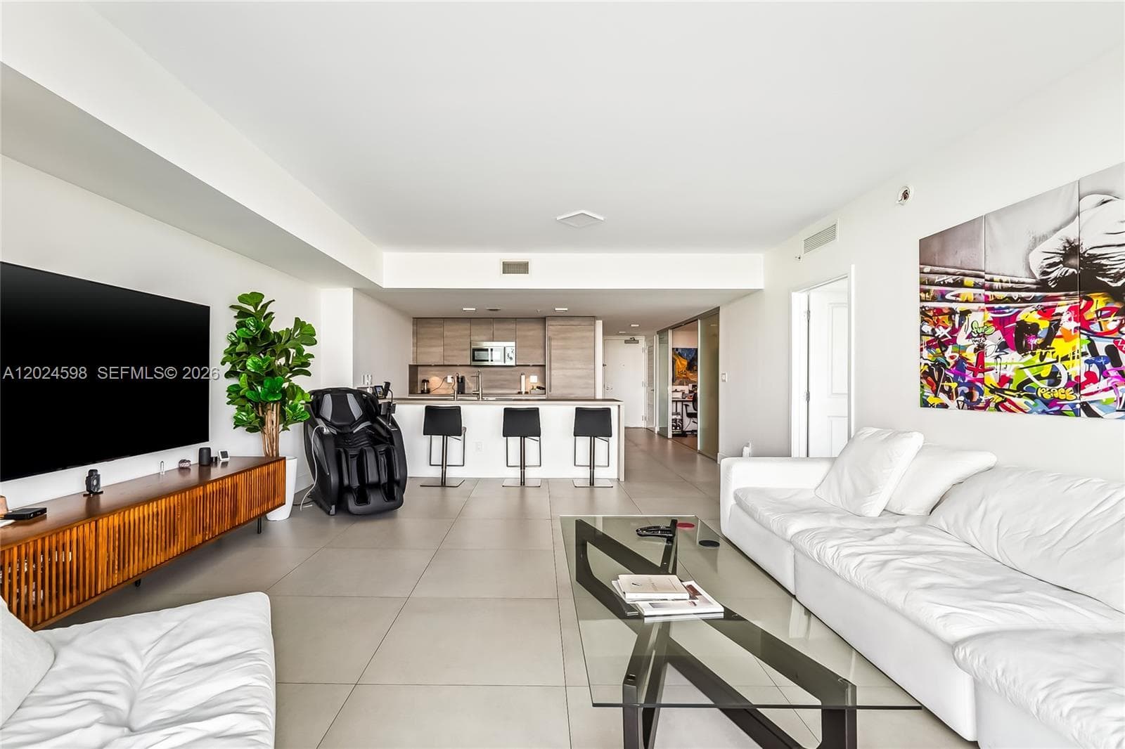 400 Sunny Isles Blvd # 1202, Sunny Isles Beach FL 33160 — 24
