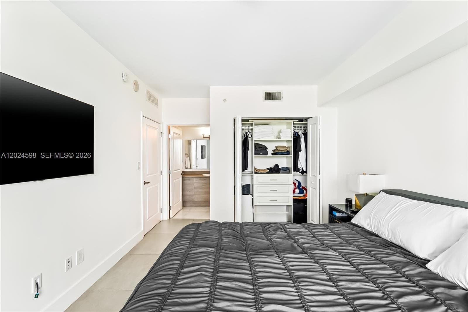 400 Sunny Isles Blvd # 1202, Sunny Isles Beach FL 33160 — 34