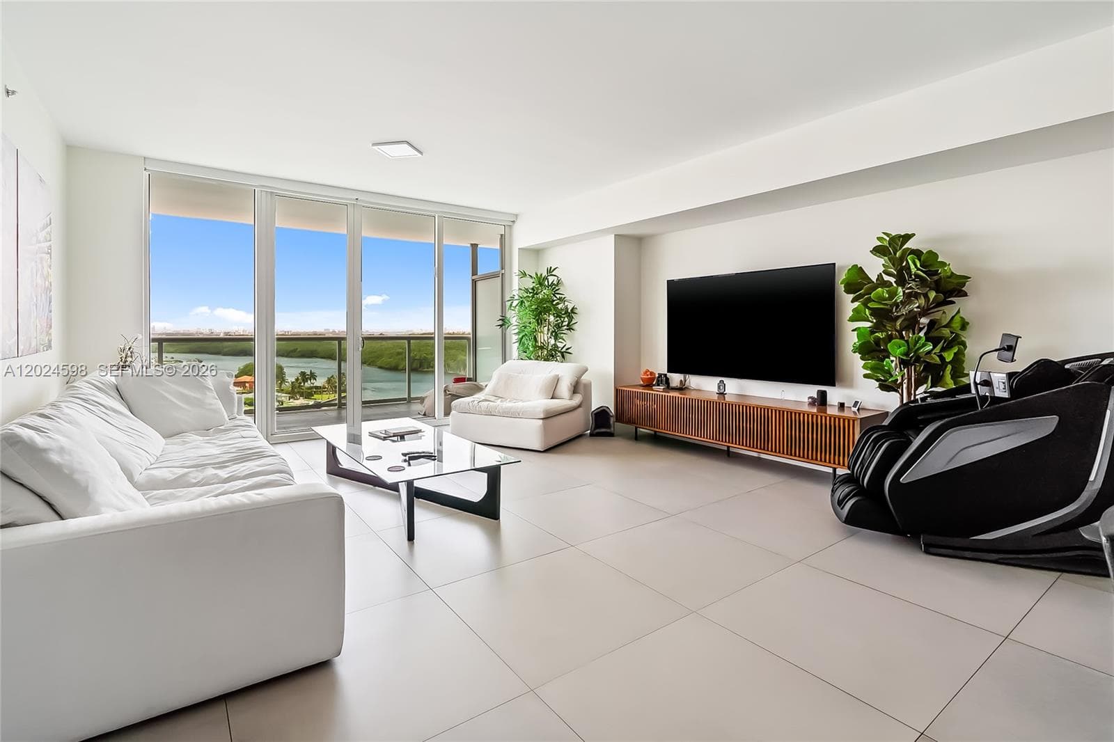 400 Sunny Isles Blvd # 1202, Sunny Isles Beach FL 33160 — 21
