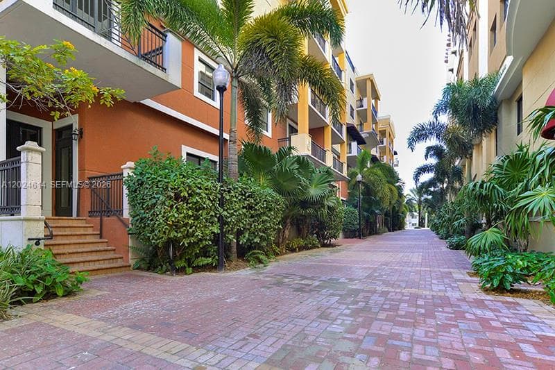 8390 SW 72nd Ave # 411, Miami FL 33143 — 11