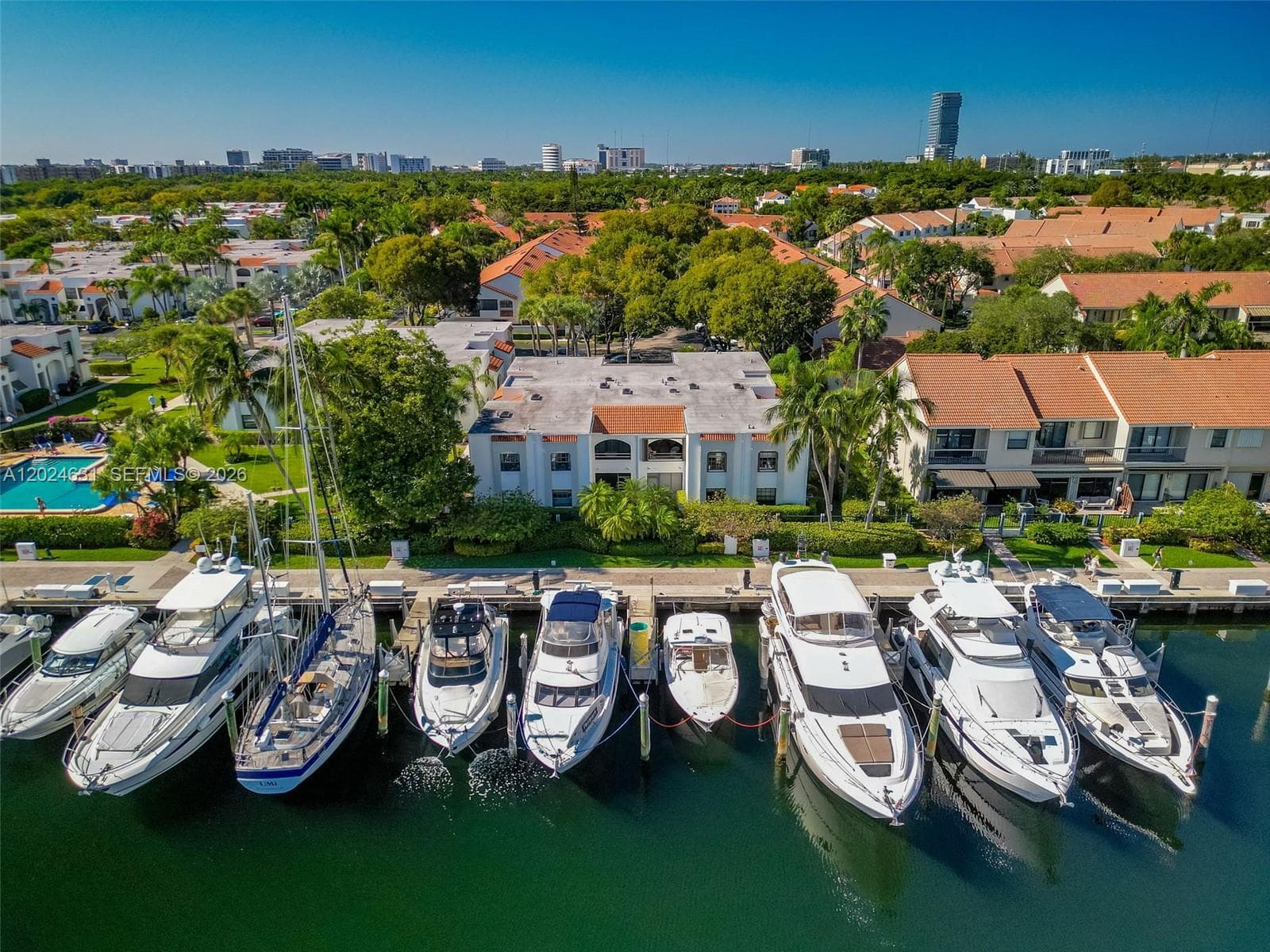 3549 Magellan Cir # 418, Aventura FL 33180 — 48