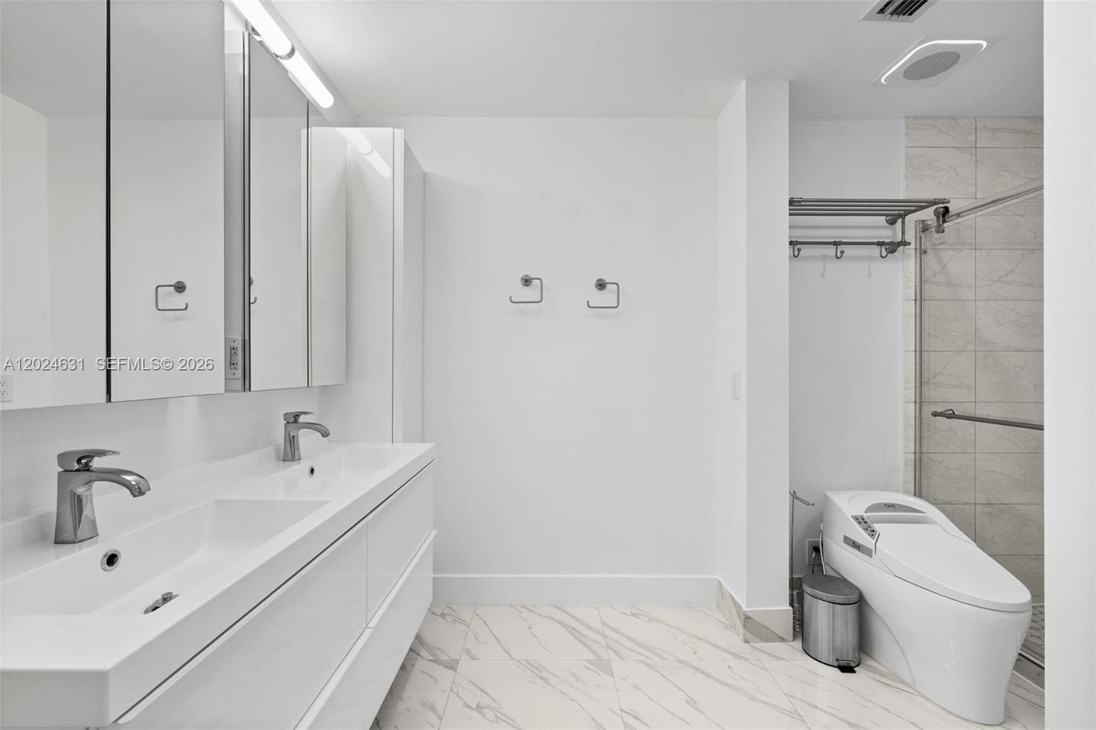 3549 Magellan Cir # 418, Aventura FL 33180 — 21