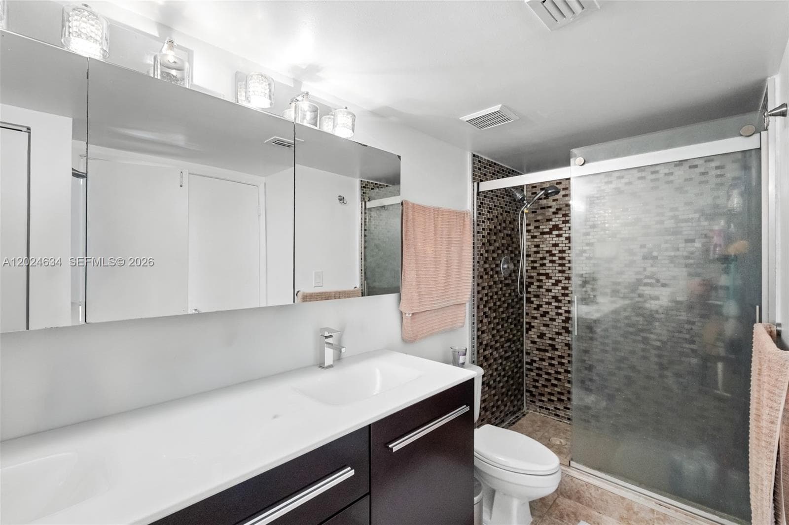 3300 NE 192nd St # 1601, Aventura FL 33180 — 16