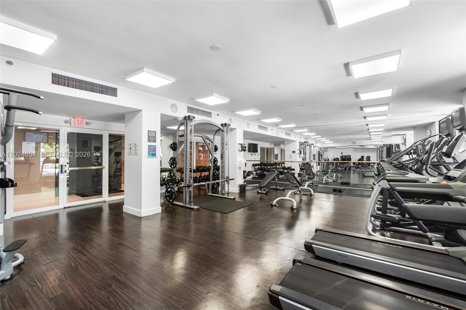 3300 NE 192nd St # 1601, Aventura FL 33180 — 32