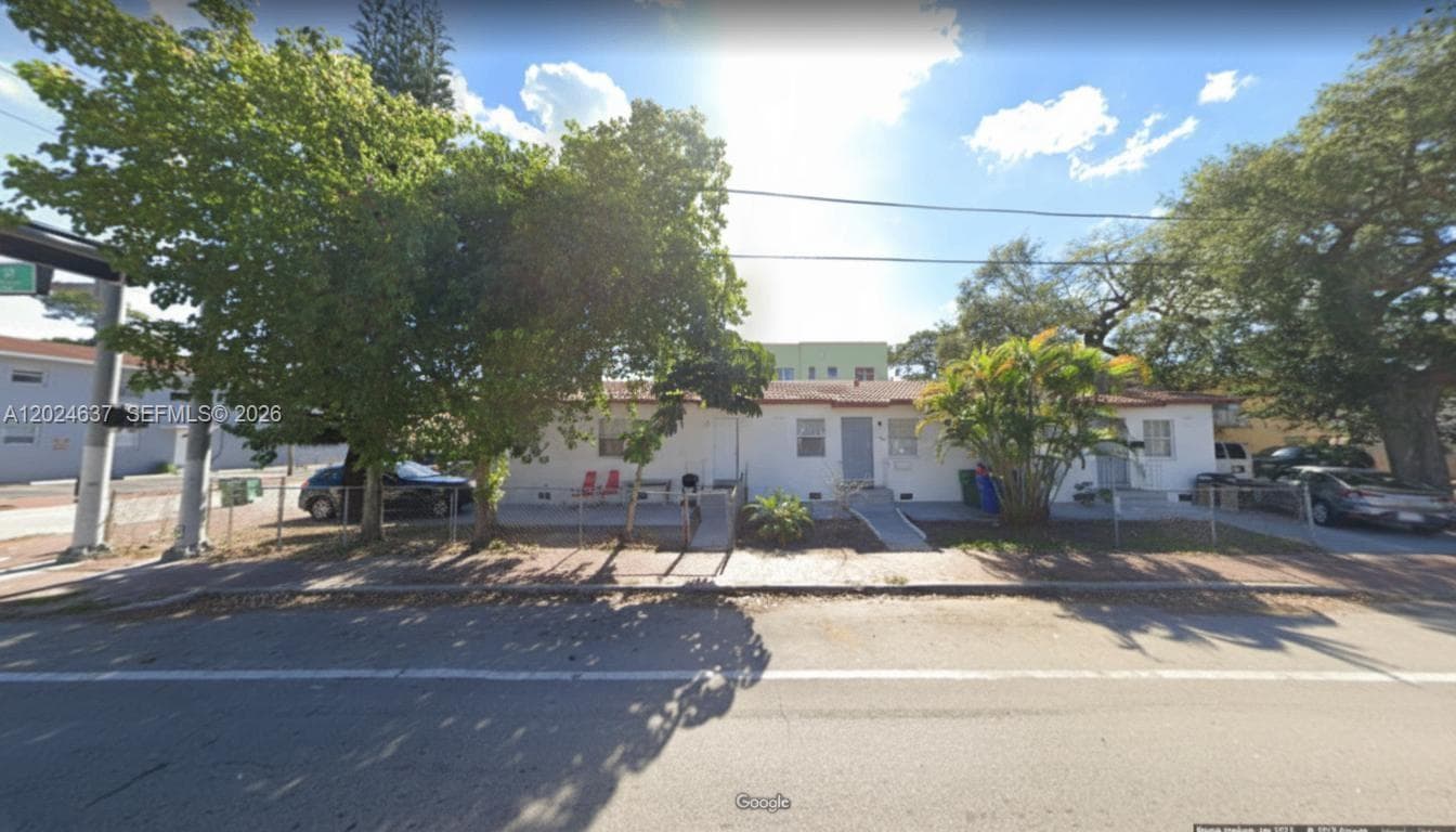 600 SW 16th Ave, Miami FL 33135 — 6
