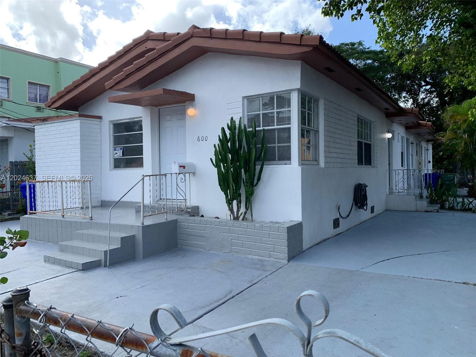 600 SW 16th Ave, Miami FL 33135 — 5