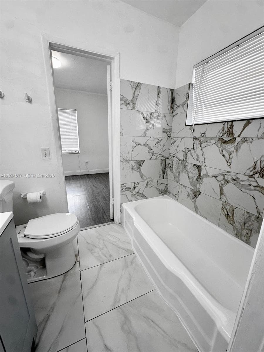 600 SW 16th Ave, Miami FL 33135 — 15