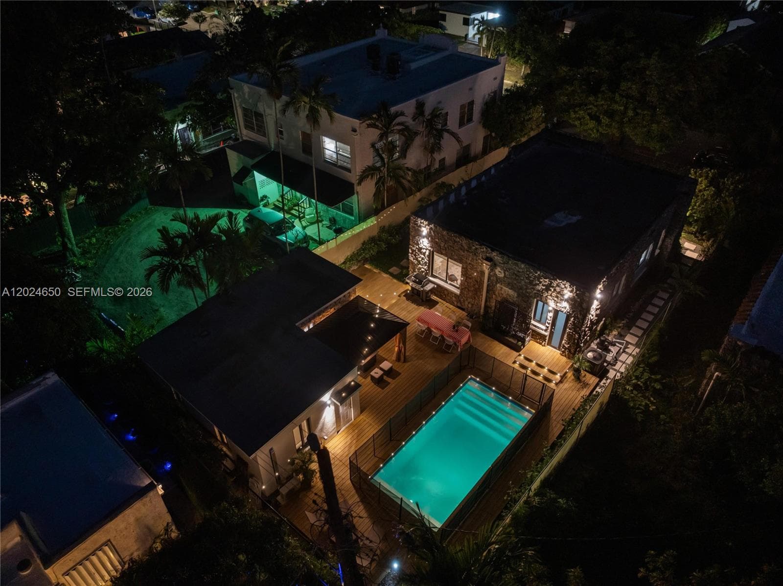1663 SW 13th St, Miami FL 33145 — 107