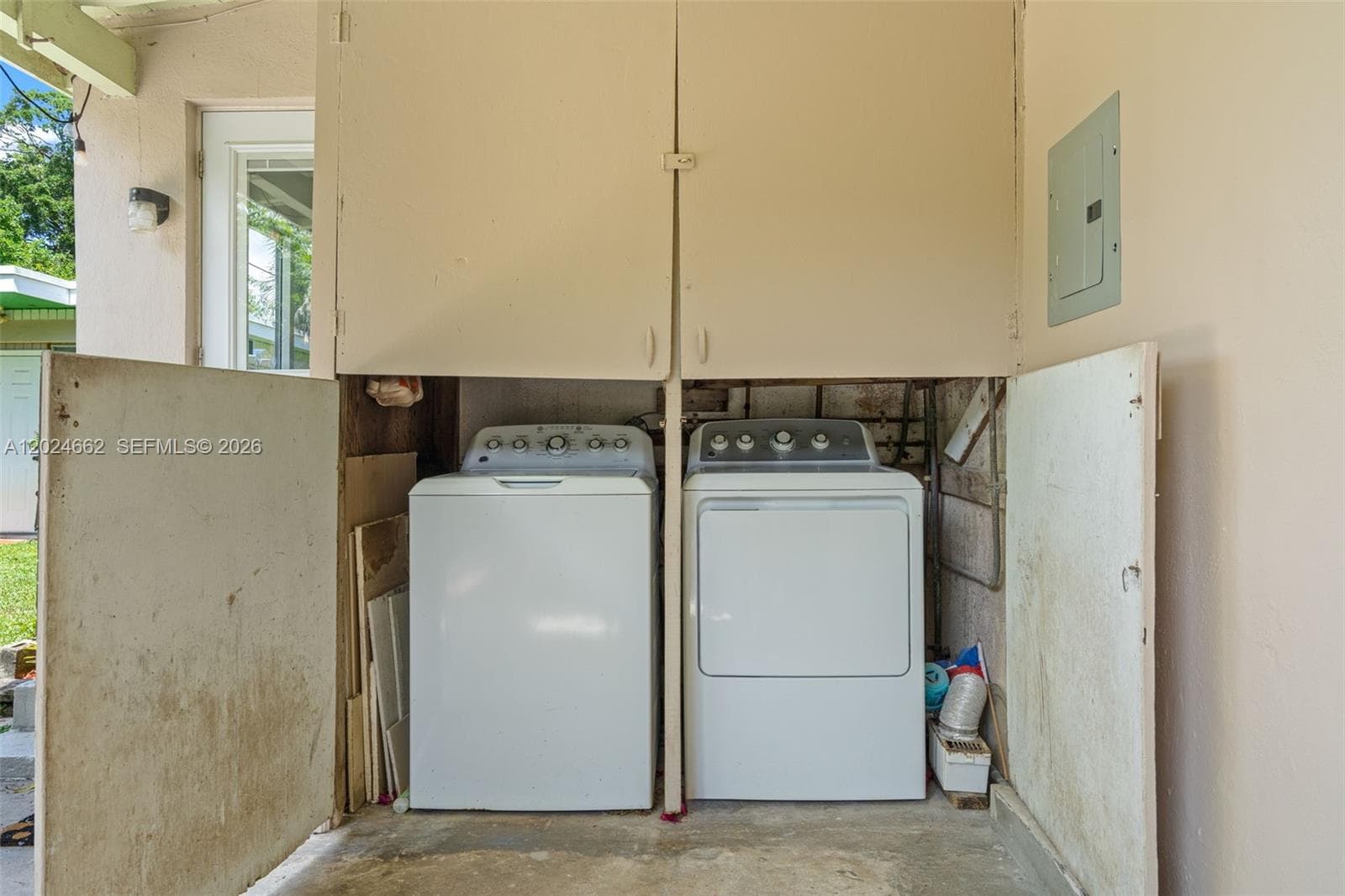 181 NW 110th St, Miami Shores FL 33168 — 25