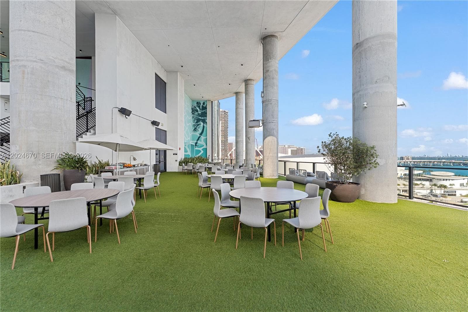 398 NE 5th St # 2310, Miami FL 33132 — 18