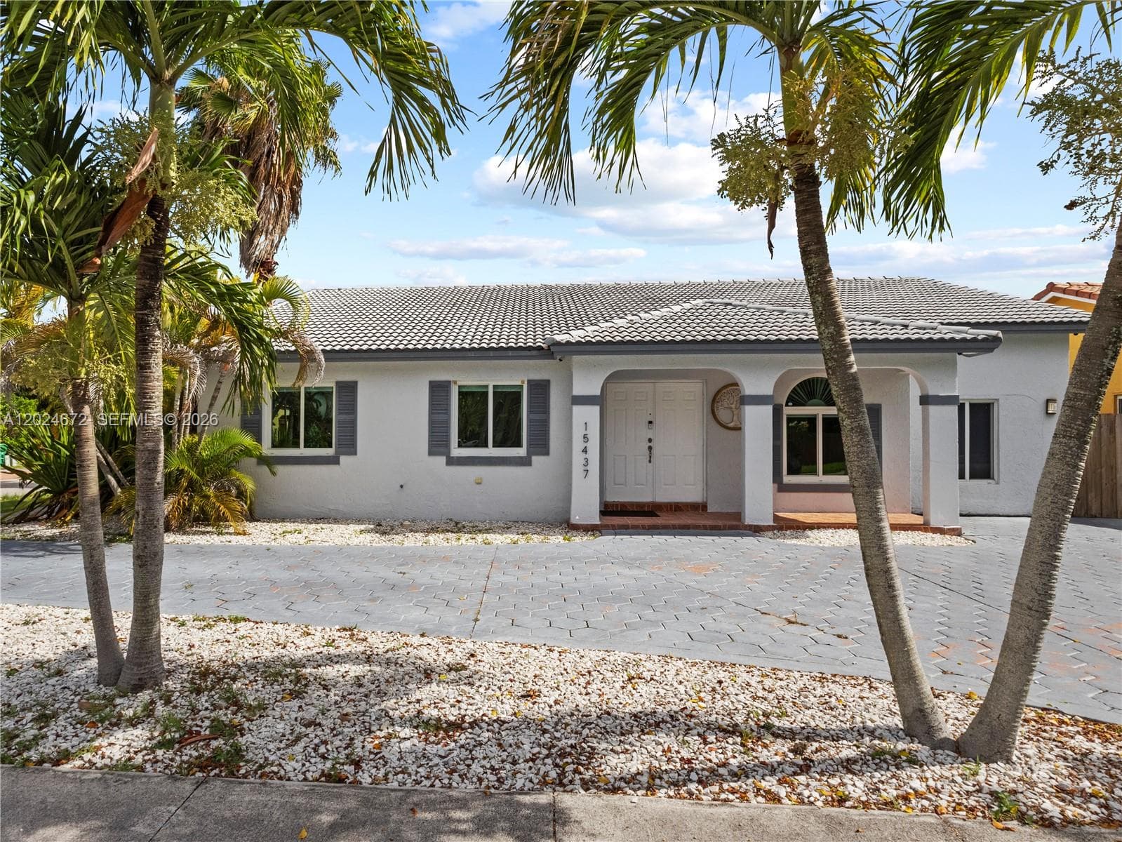 15437 SW 179th Ter, Miami FL 33187 — 3