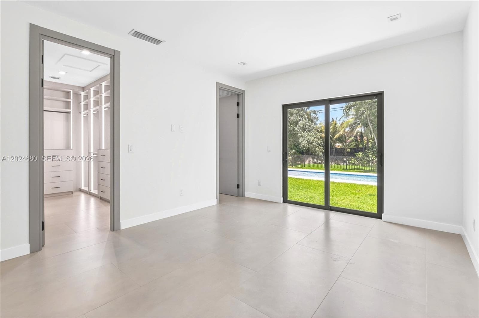 6853 S Waterway Dr, Miami FL 33155 — 19