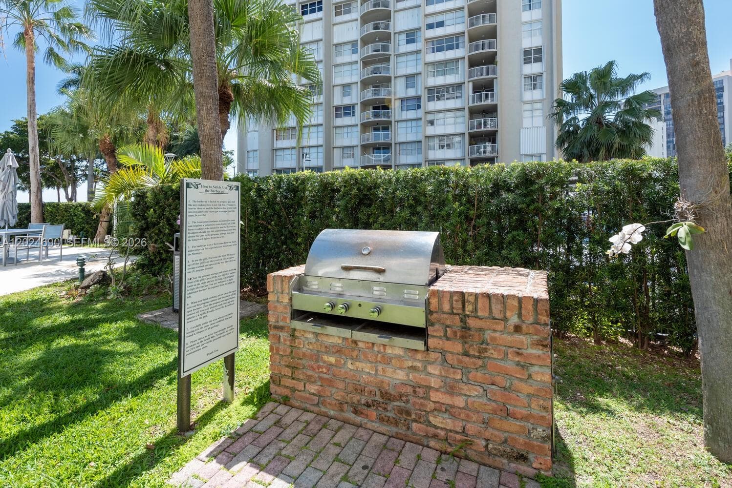 1408 Brickell Bay Dr # 1116, Miami FL 33131 — 24