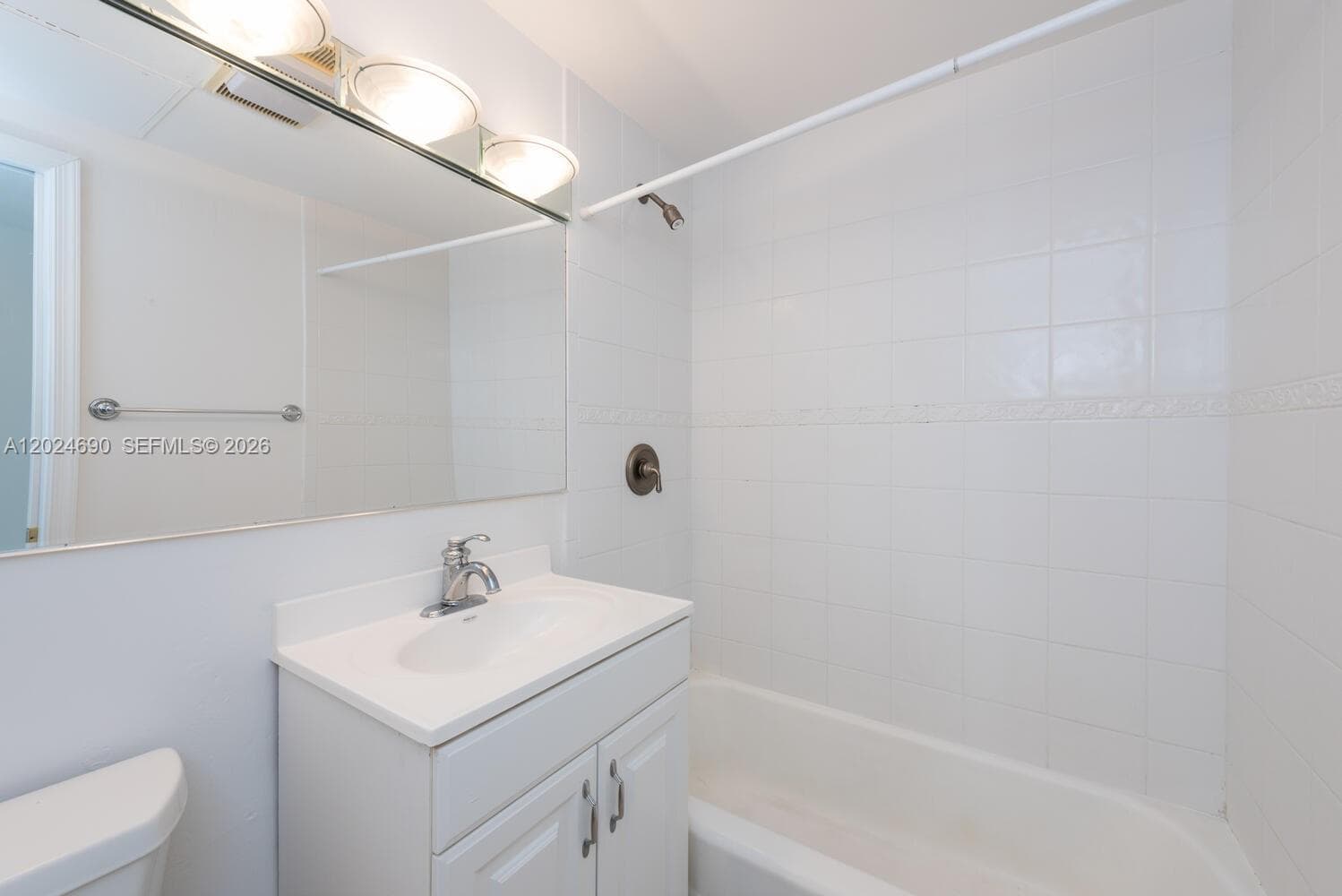 1408 Brickell Bay Dr # 1116, Miami FL 33131 — 11