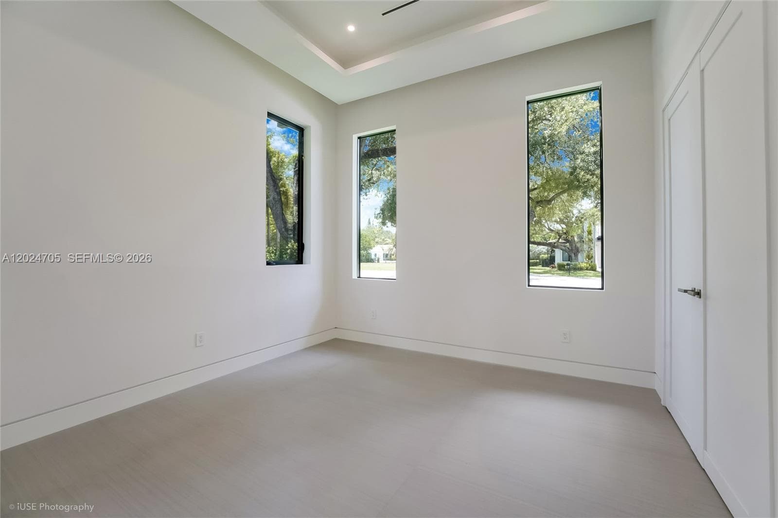 9405 SW 72nd Ct, Pinecrest FL 33156 — 36