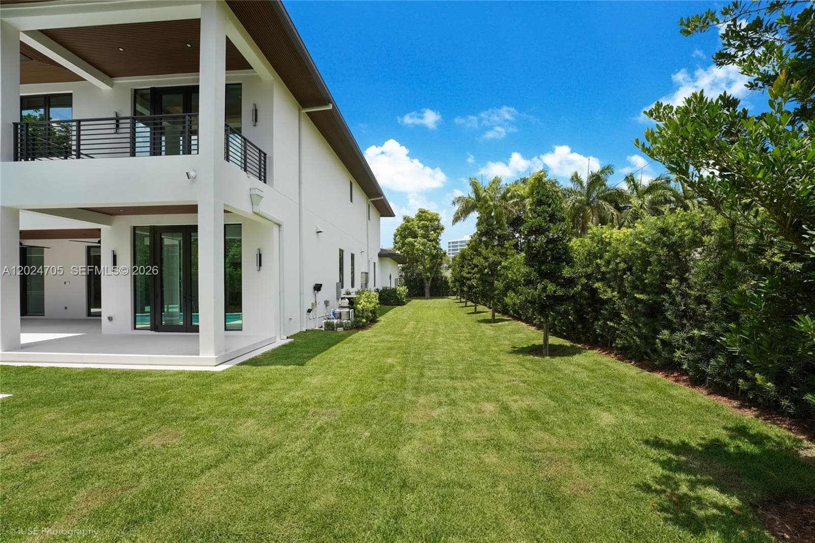 9405 SW 72nd Ct, Pinecrest FL 33156 — 28